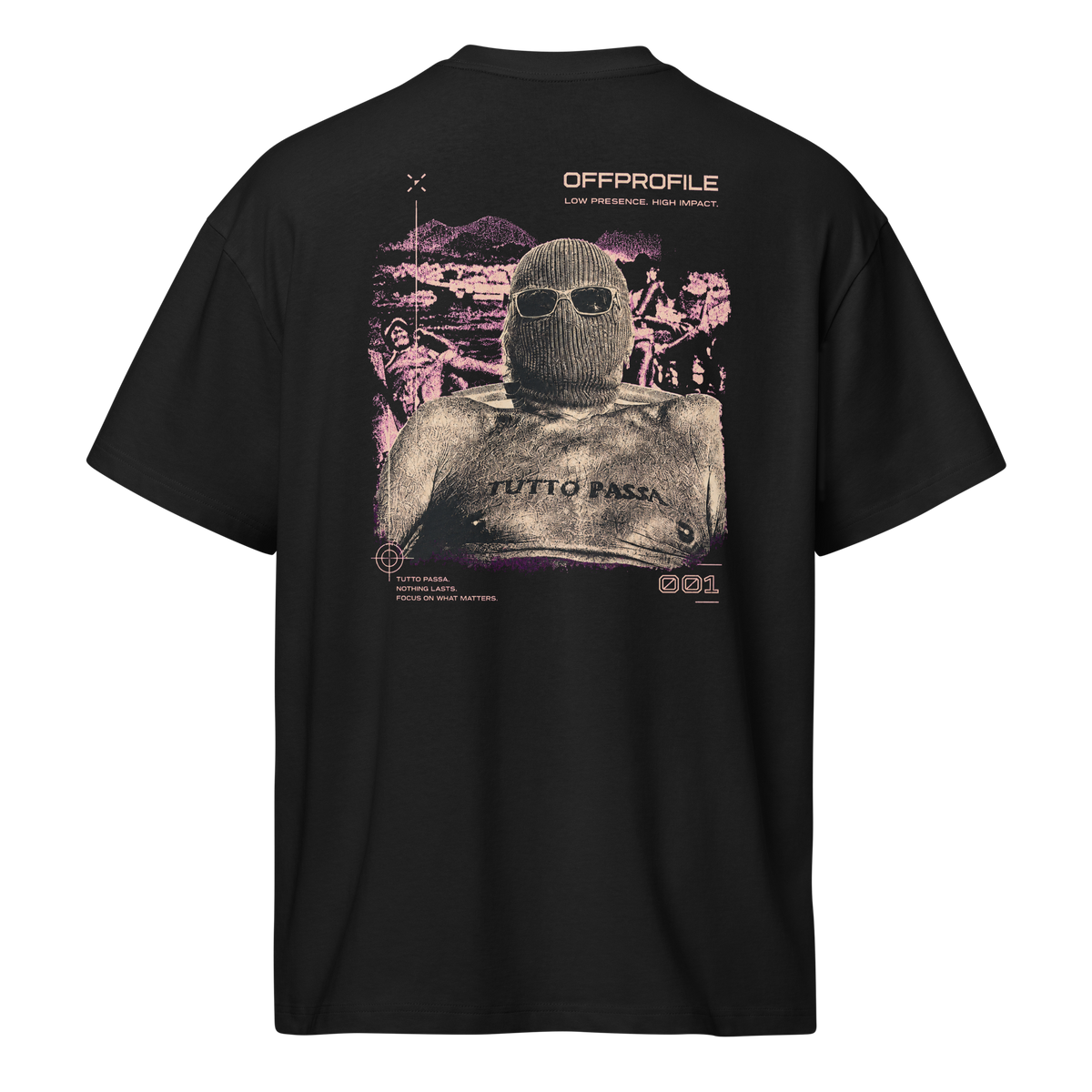 Camiseta boxy OFF PROFILE negra, vista trasera