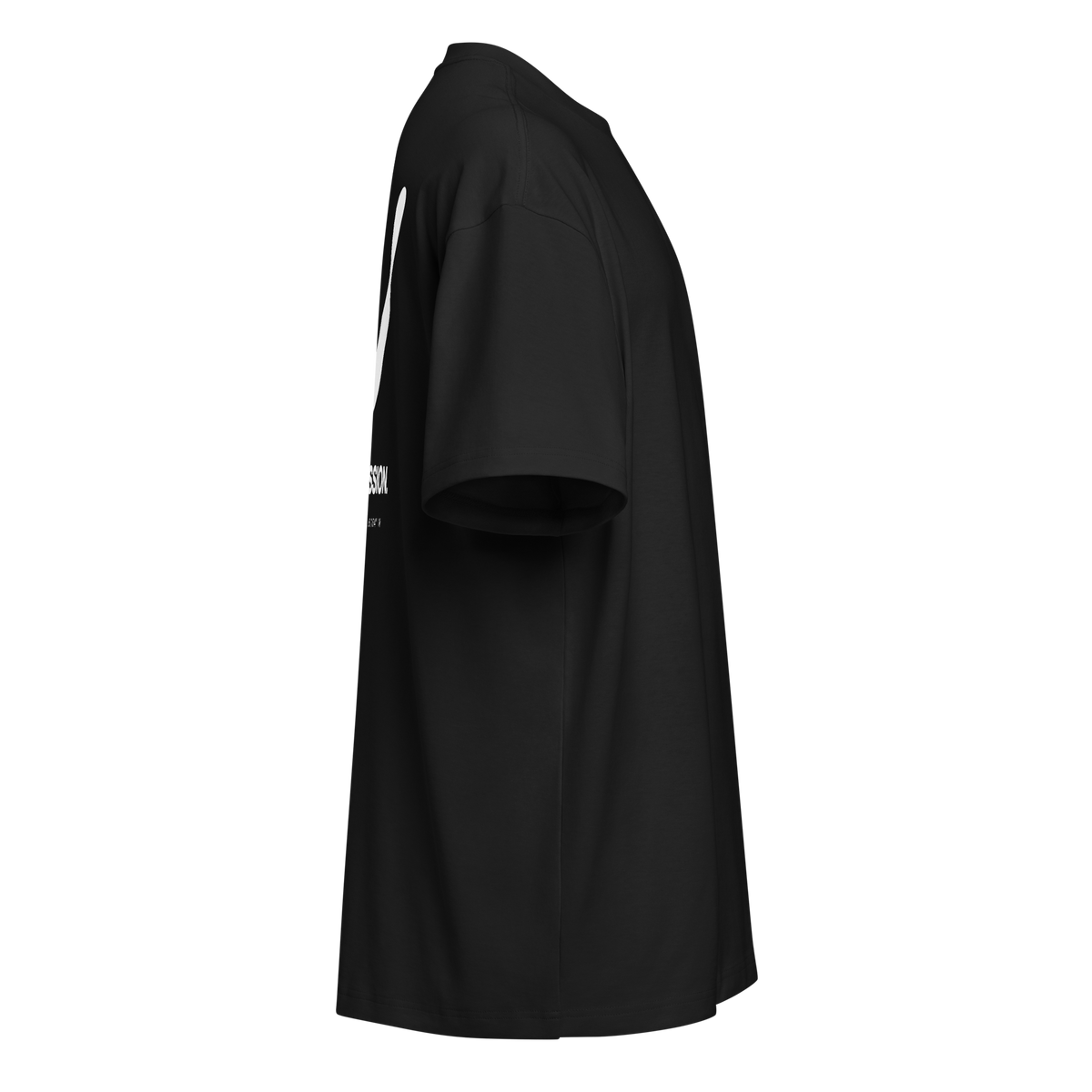 Camiseta boxy ON A MISSION negra, lateral derecho