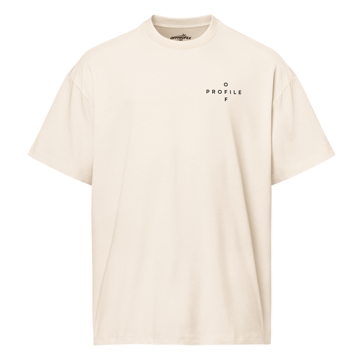 Camiseta boxy ON A MISSION en blanco roto, vista frontal